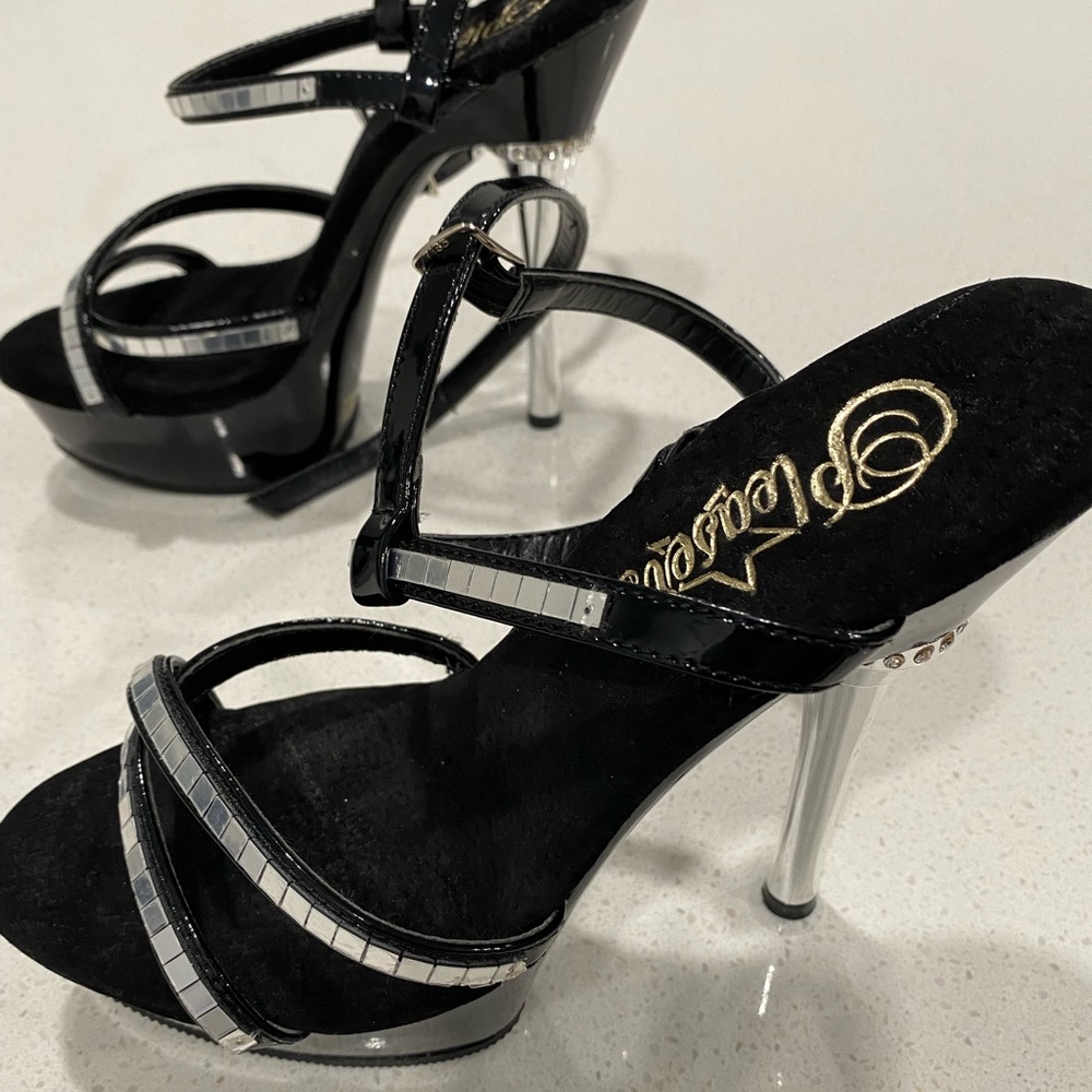 Brand New Condition Pleaser Allure 657 5.5” Heels Size 6